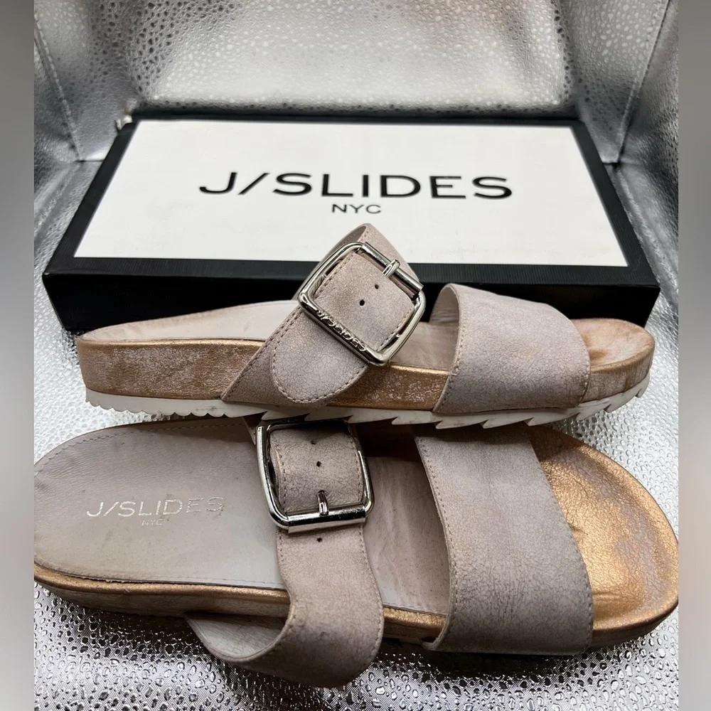 J Slides- Essie Sandals! - Picture 4 of 9